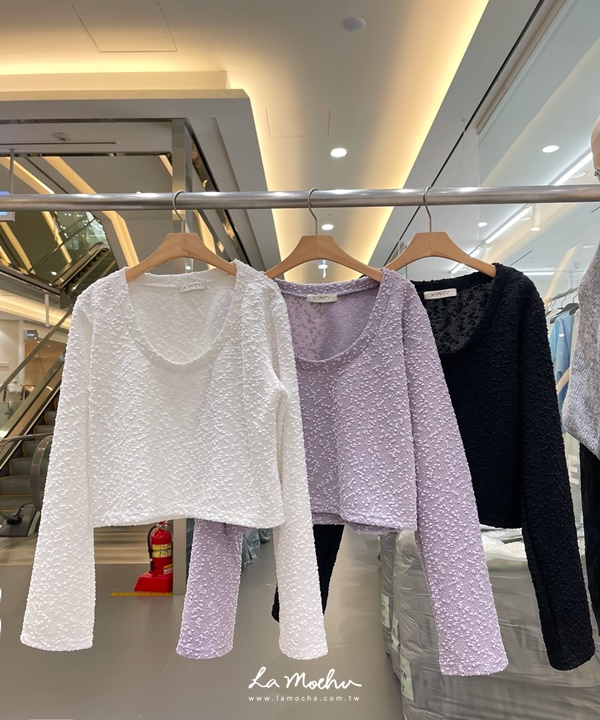 星點點顆粒造型上衣